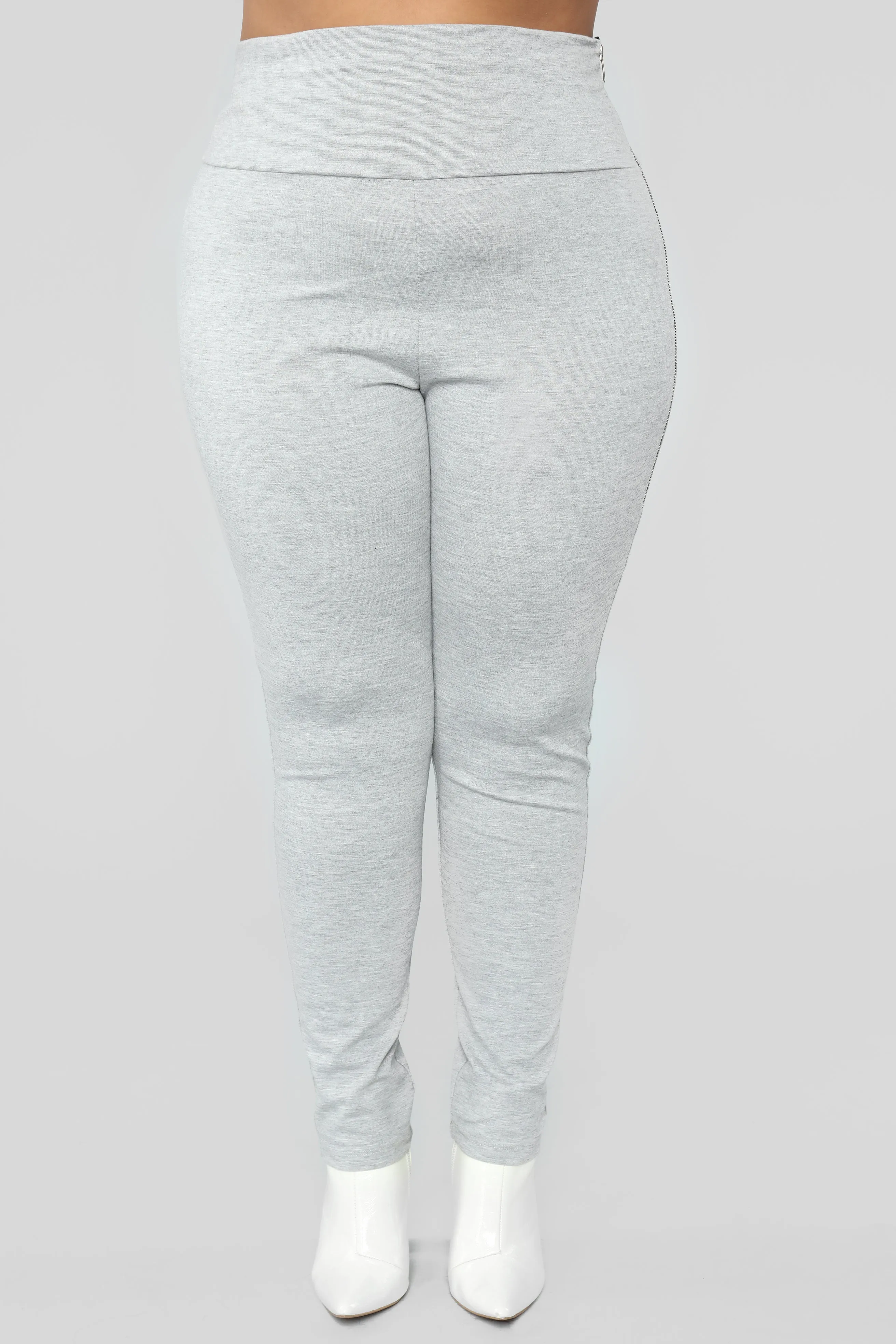 Above And Beyond High Rise Leggings - Grey