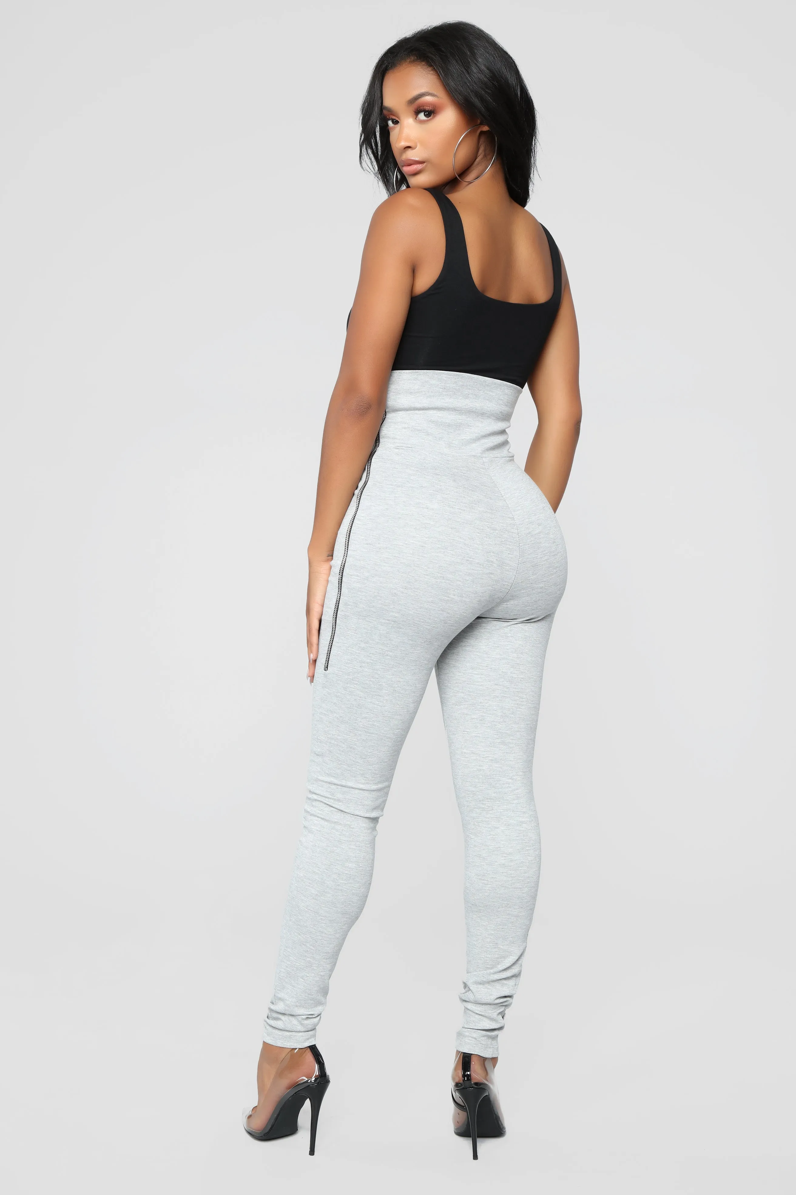Above And Beyond High Rise Leggings - Grey